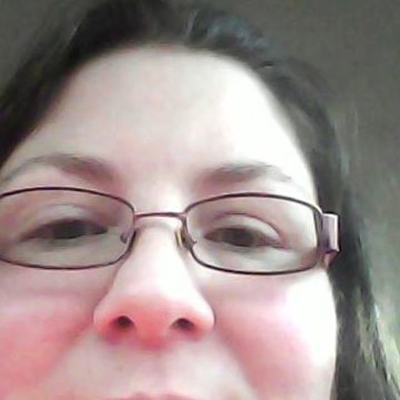 Meet your Posher, Kim - Picture 1 of 1